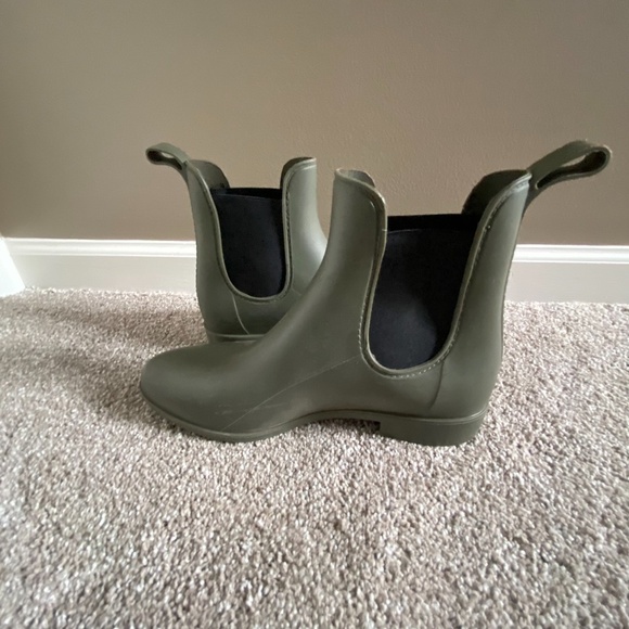 Capellini New York Rain Boots - Picture 4 of 7